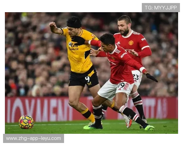 曼联重启英超争冠征程，4-1大胜狼队高奏凯歌