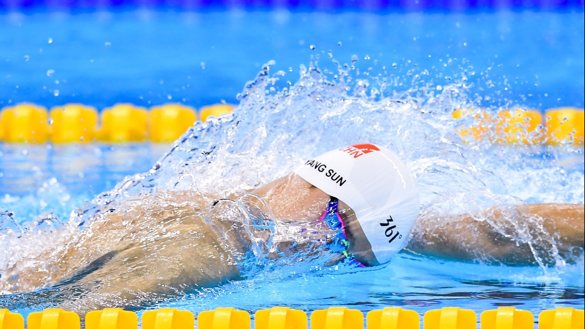 Brown 身体素质强比赛活跃，身体素质展示视频